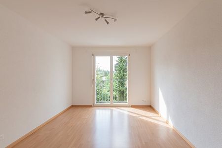 Grosszügige 4.5 Zimmerwohnung in Bassersdorf - Photo 3