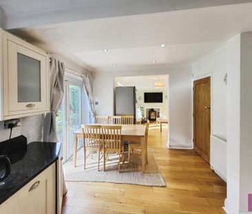 4 bedroom detached house to rent - Photo 5