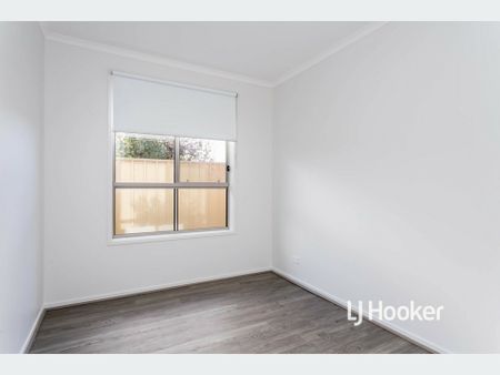 Make this quality home your own!! - Photo 2