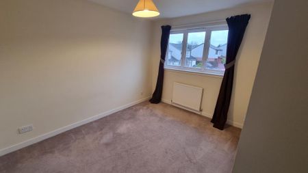 3 bedroom detached house to rent - Photo 4