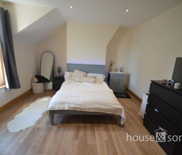 6 bedroom terraced house to rent - Photo 4
