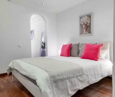 Carrer de Muntaner, Barcelona, Catalonia 08021 - Photo 6