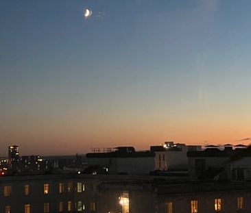 Room in a Shared Flat, Grand Central, L3 - Photo 5