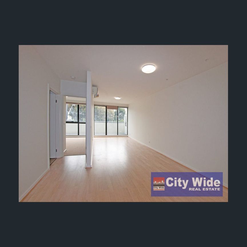 2 bedroom apartment with air con - Photo 1