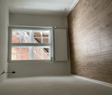 Nur für Studenten/ in mit einer aktuellen Studienbescheinigung. Ren... - Foto 1