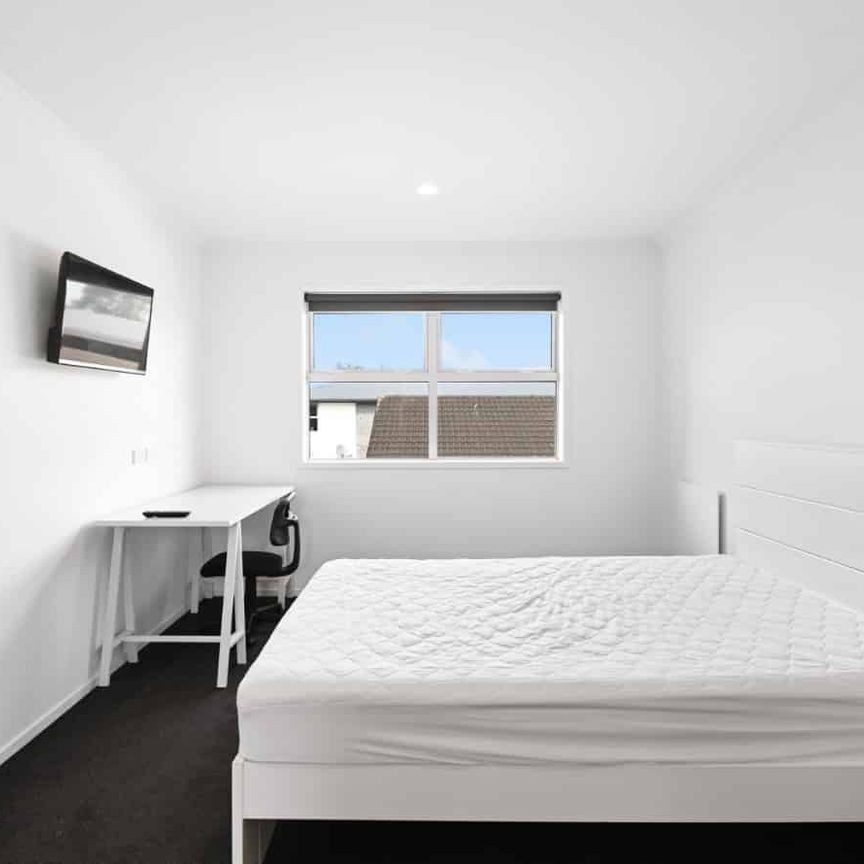 Fully Furnished Studio Room - Close to Waikato University - Photo 1
