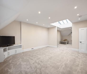 Lancaster Grove, Belsize Park, London - Photo 2