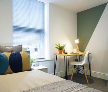 1 bedroom in a house share to rent - Photo 3