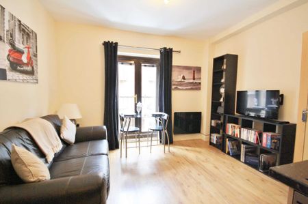 Scoles Green, Normans Buildings, Norwich - Photo 2