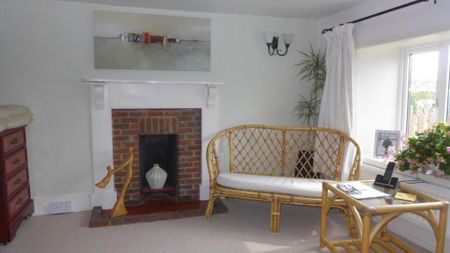 2 bedroom cottage to rent - Photo 4