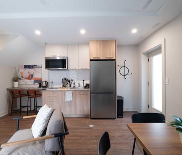 For Lease - 23 Ross Street Unit# 2, Toronto, Ontario - Photo 2