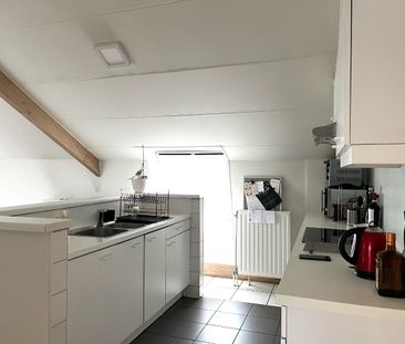 Gezellig appartement (2de verdieping) met 2 slaapkamers - Photo 4
