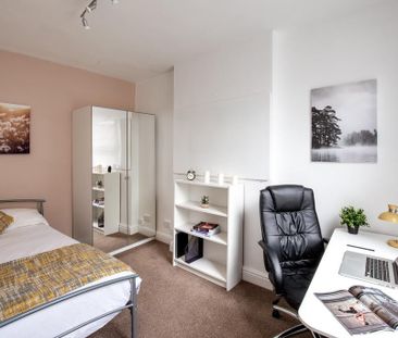 5 bedroom semi-detached house to rent - Photo 5