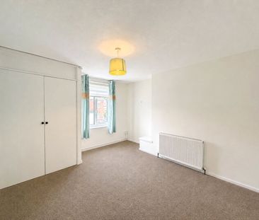 Ullswater, Bracknell, Berkshire, RG12 - Photo 4
