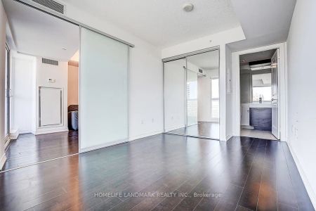 386 Yonge Street #2604 - Photo 5
