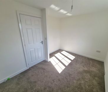 Galba Avenue, Off Higham Lane, Nuneaton, CV11 - Photo 2