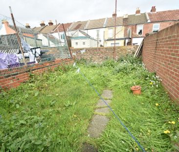 5 bedroom terraced house to rent - Photo 6