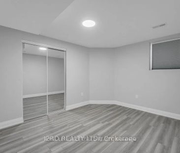 1688 Norris Circle - Photo 4