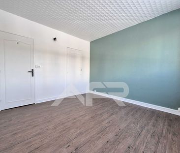 Location Appartement 2 pièces 44m² - Photo 4