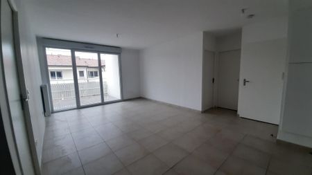 location Appartement T3 DE 56.95m² À MONDONVILLE - Photo 5