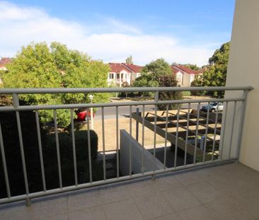 CLOSE TO EVERYTHING! - Photo 6