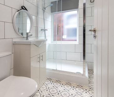 House Share - Photo 6
