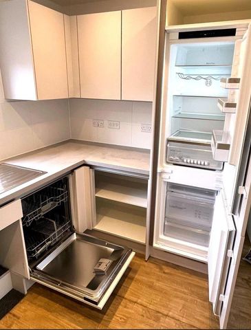 1 bedroom apartment to rent - Photo 2