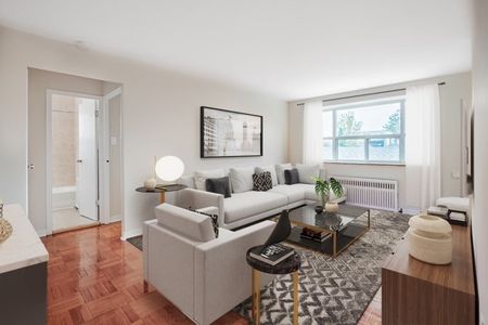 2005 Eglinton Avenue West - Photo 3