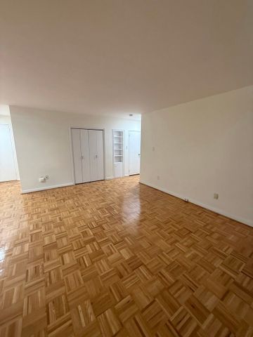 For Lease - 4 Deer Park Crescent Unit# 1C, Toronto, Ontario - Photo 4