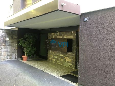 La Tour-de-Peilz - 4-room apartment on 2nd floor - Photo 3