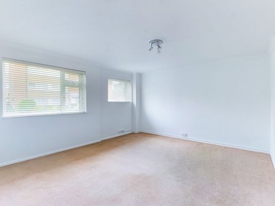 Mandeville Court, Strode Street, Egham,TW20 - Photo 1