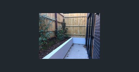 Spacious and Modern Property in Sought-After Camberwell: Your Dream Home Awaits! - Photo 5