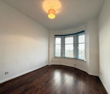 3 bedroom flat to rent - Photo 5