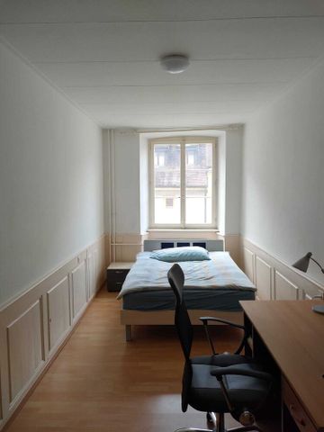 Appartement de 2,5 pièces avec un poêle et cheminée - Photo 5