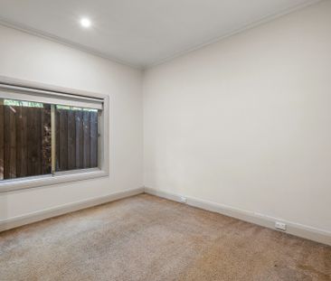 16 Kangerong Road, Box Hill - Photo 2