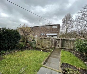 3 bedroom terraced house to rent - Photo 6