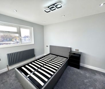 Swan Road, Greater London, TW13 - Photo 2