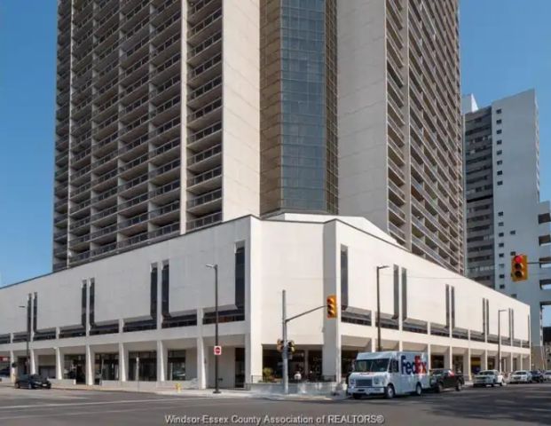 150 PARK STREET West Unit# 1209 | 150 PARK STREET West Unit# 1209, Windsor - Photo 1