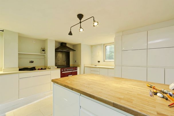 Norwood Terrace, Shipley - Photo 1