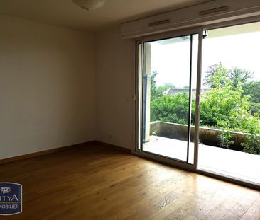 Location Appartement 2 pièces 46m² JACOB BELLECOMBETTE 73000 - Photo 3