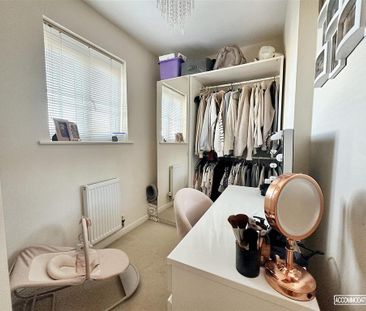 3 bedroom detached house to rent - Photo 4