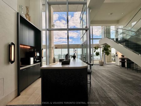 183 Wellington Street W 3404, ON, CA, Toronto - Photo 5