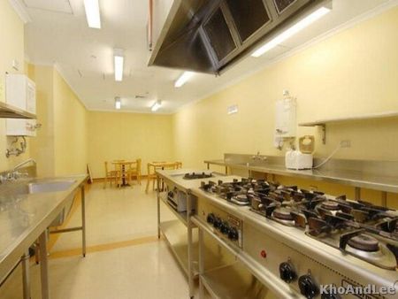 Loft style unit with portable ac - Photo 4