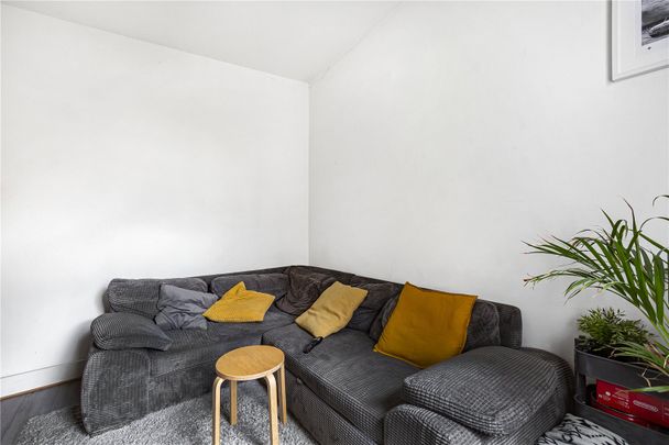 Trehurst Street, Hackney, London, E5 0EB - Photo 1