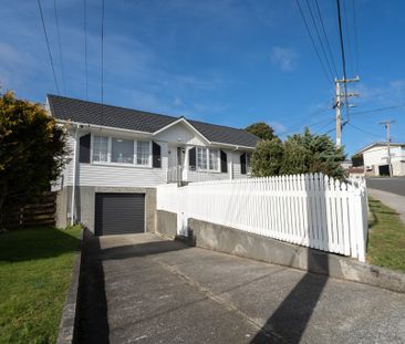54 Mark Avenue, Paparangi - Photo 5