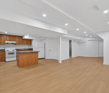 For Lease - 5058 Oscar Peterson Boulevard, Mississauga, Ontario - Photo 1
