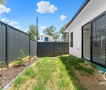 Modern Single Level Living in the Heart of Box Hill for Lease - Photo 3
