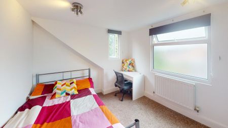 7 bedroom semi-detached house to rent - Photo 5