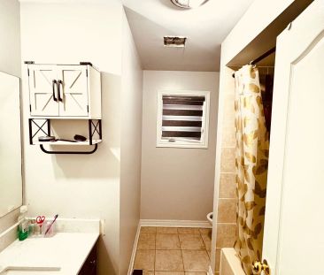 25 Windflower Road #UPPER - Photo 4