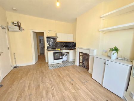 Studio Flat, Fairbourne Road, N17 - Photo 3